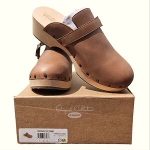 Dr. Scholl's Brown Leather Clogs